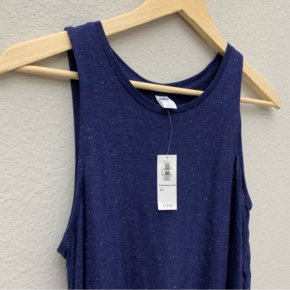 LUXE Metallic Sparkly Old Navy Top size Small - Picture 9 of 11